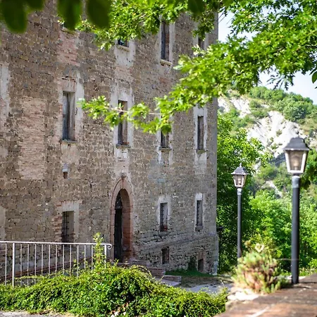 Valguerriera 6- Rosa Cremisi * Apecchio